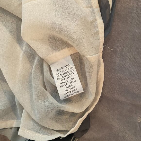 NWT Entro sheer blouse size Large - Picture 5 of 5